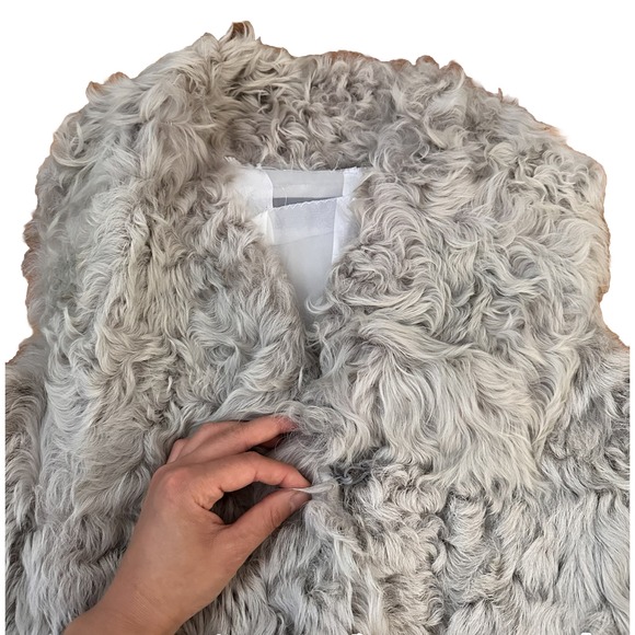 ZARA Vest Women's Medium Faux Fur Bohomian Furry Vest Gilet Gray Vest Coat - Picture 3 of 8